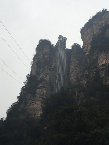 Proyecto de freno para escaleras ThyssenKrupp (escalera de Zhangjiajie)