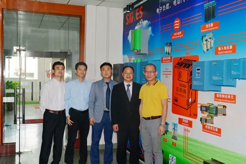 Clientes de Corea y Taiwán.